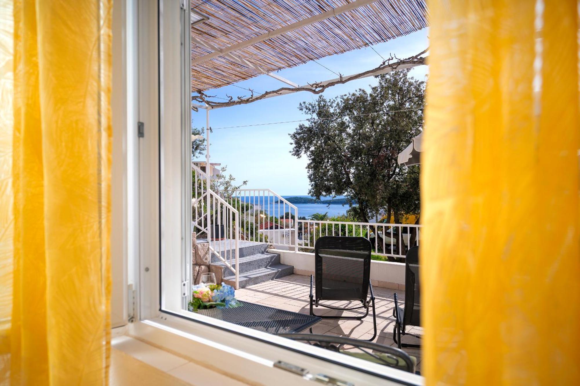 Apartments Lucic Hvar Town Extérieur photo