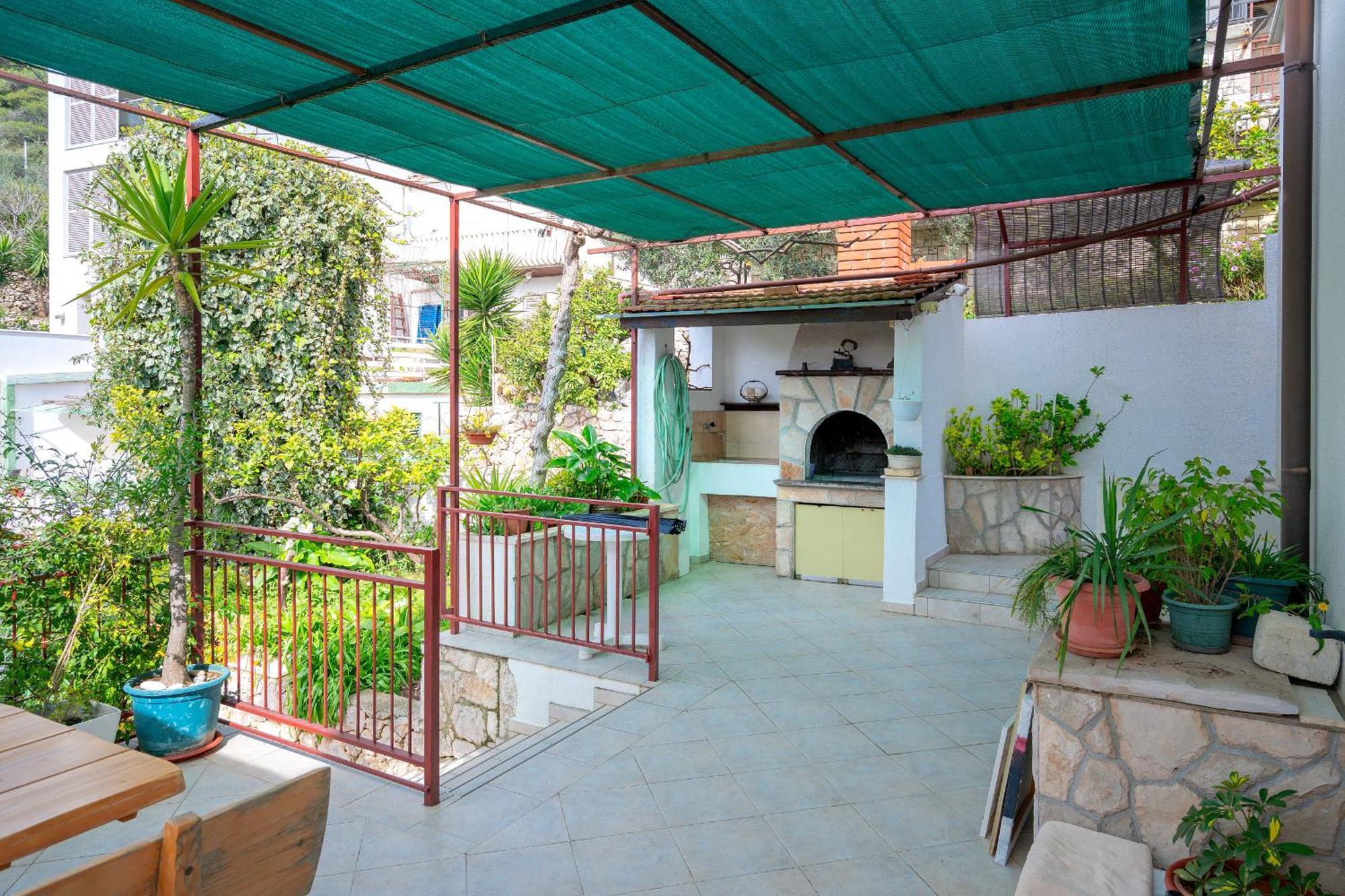 Apartments Lucic Hvar Town Extérieur photo