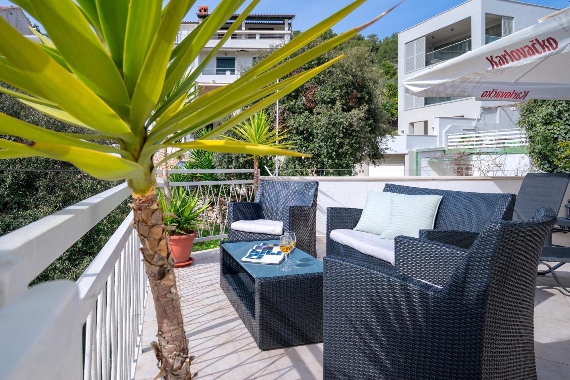 Apartments Lucic Hvar Town Extérieur photo