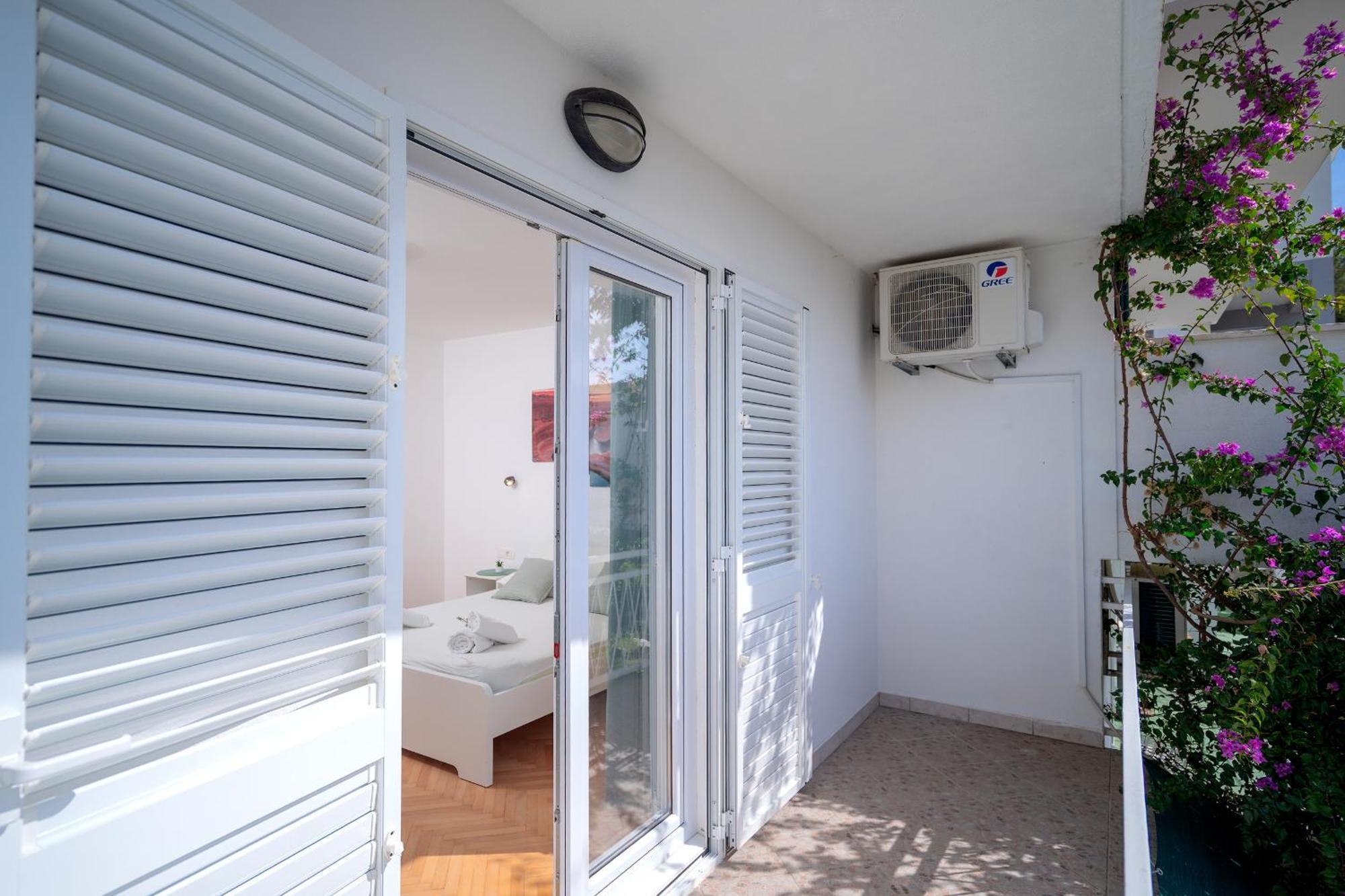 Apartments Lucic Hvar Town Extérieur photo