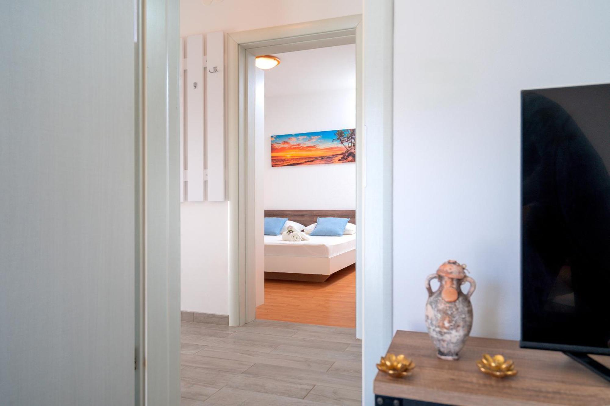 Apartments Lucic Hvar Town Extérieur photo